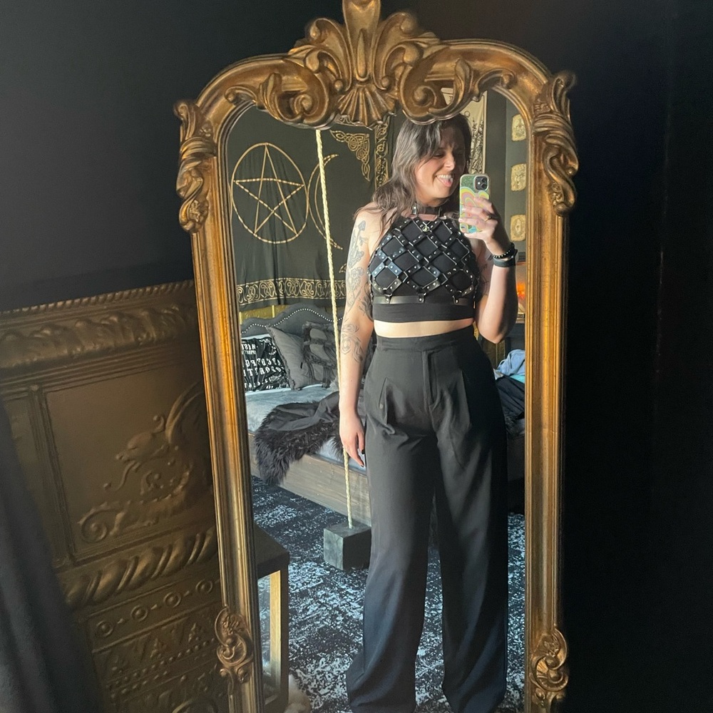 Meet your Posher, Jeannie